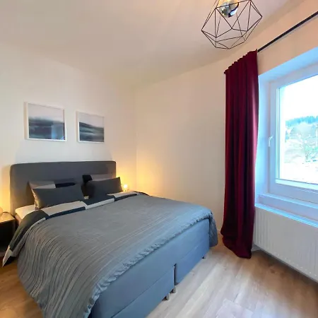 Apartament White - Mit Terrasse