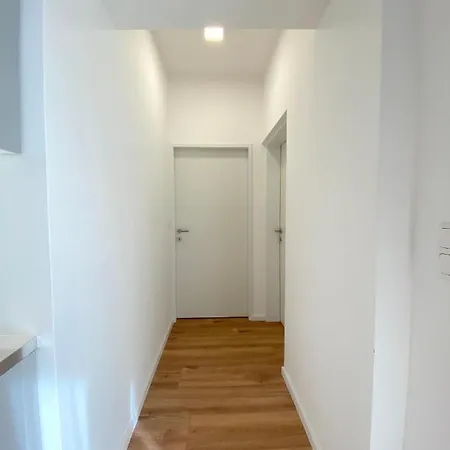 Apartament White - Mit Terrasse