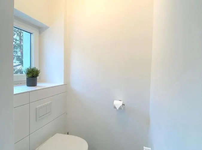 White - Mit Terrasse Apartman Mürzzuschlag