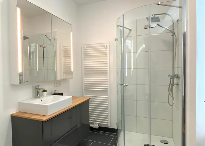 White - Mit Terrasse דירה מורצשלאג